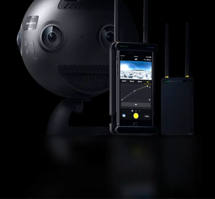 Insta360 Pro 2のLPデザイン（カメラ・デジタルカメラ／ブラック系／高級・セレブ系）スマホ版