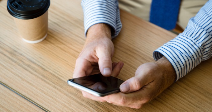 スマートフォンユーザーを意識した画像選定を