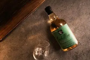 Cask Magic 日本酒杉樽FINISHの写真撮影実績（飲料・お酒）