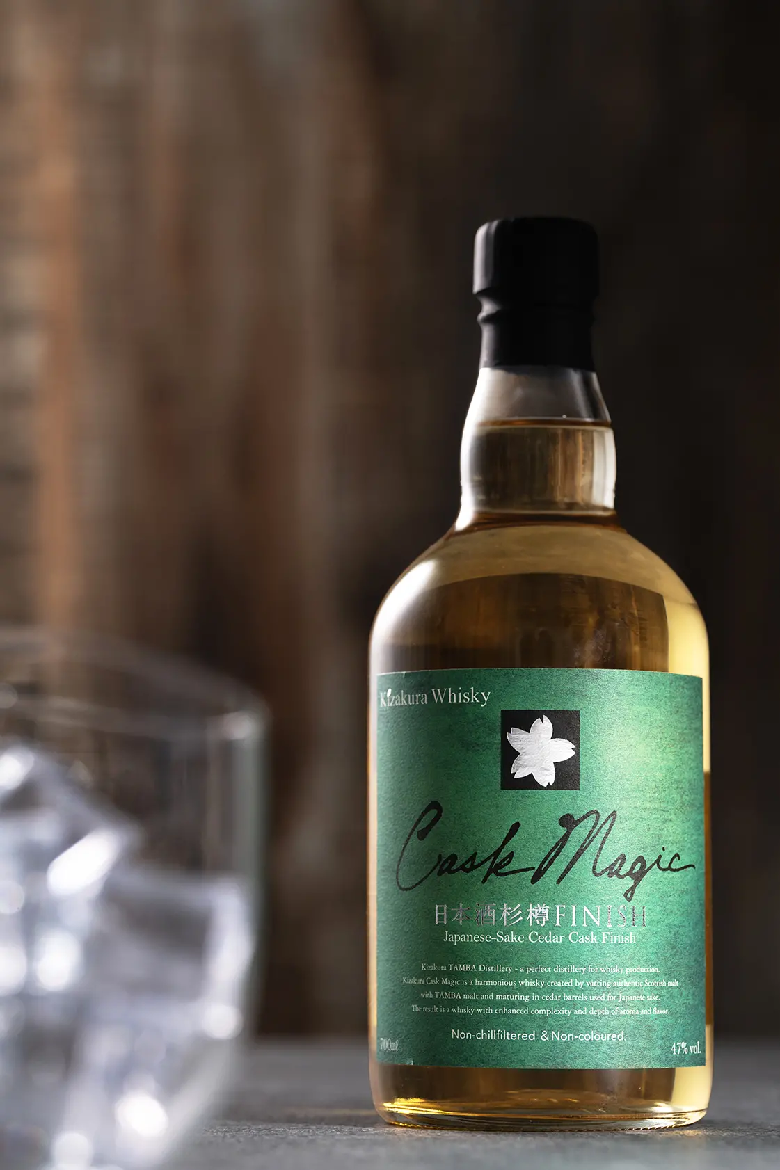 Cask Magic 日本酒杉樽FINISHの写真撮影実績（飲料・お酒）
