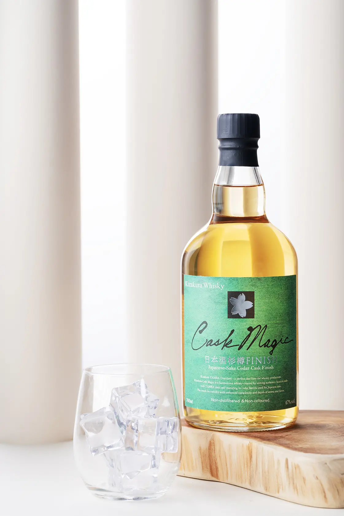 Cask Magic 日本酒杉樽FINISHの写真撮影実績（飲料・お酒）